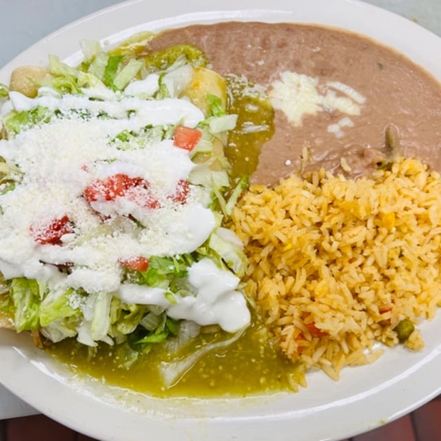 Enchiladas Verdes.