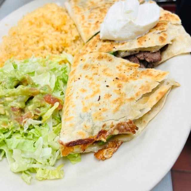 Quesadilla Suprema.