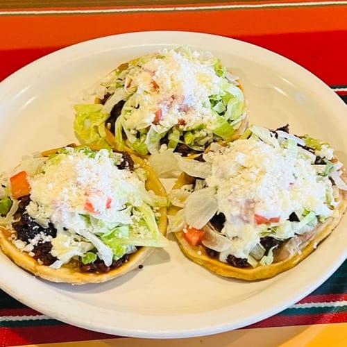 3 Sopes.