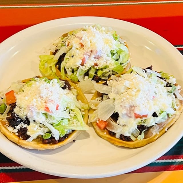 3 Sopes.
